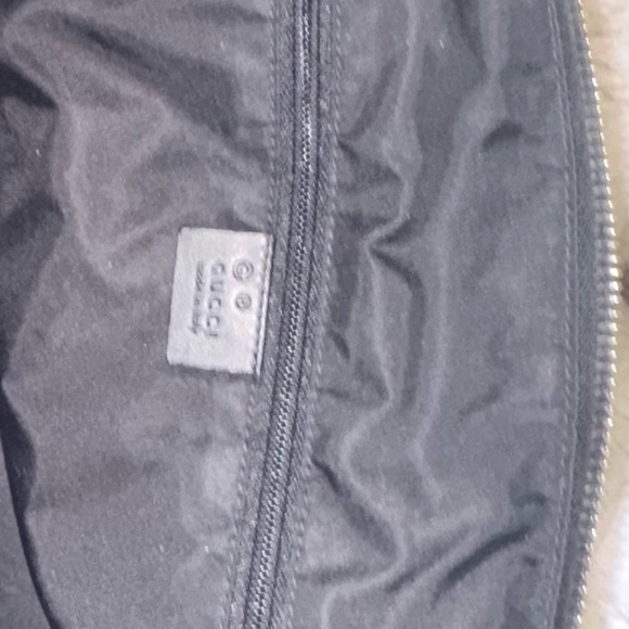 GUCCI
Pre-Loved Black Techno Canvas Web Duffle - Picture 14 of 14